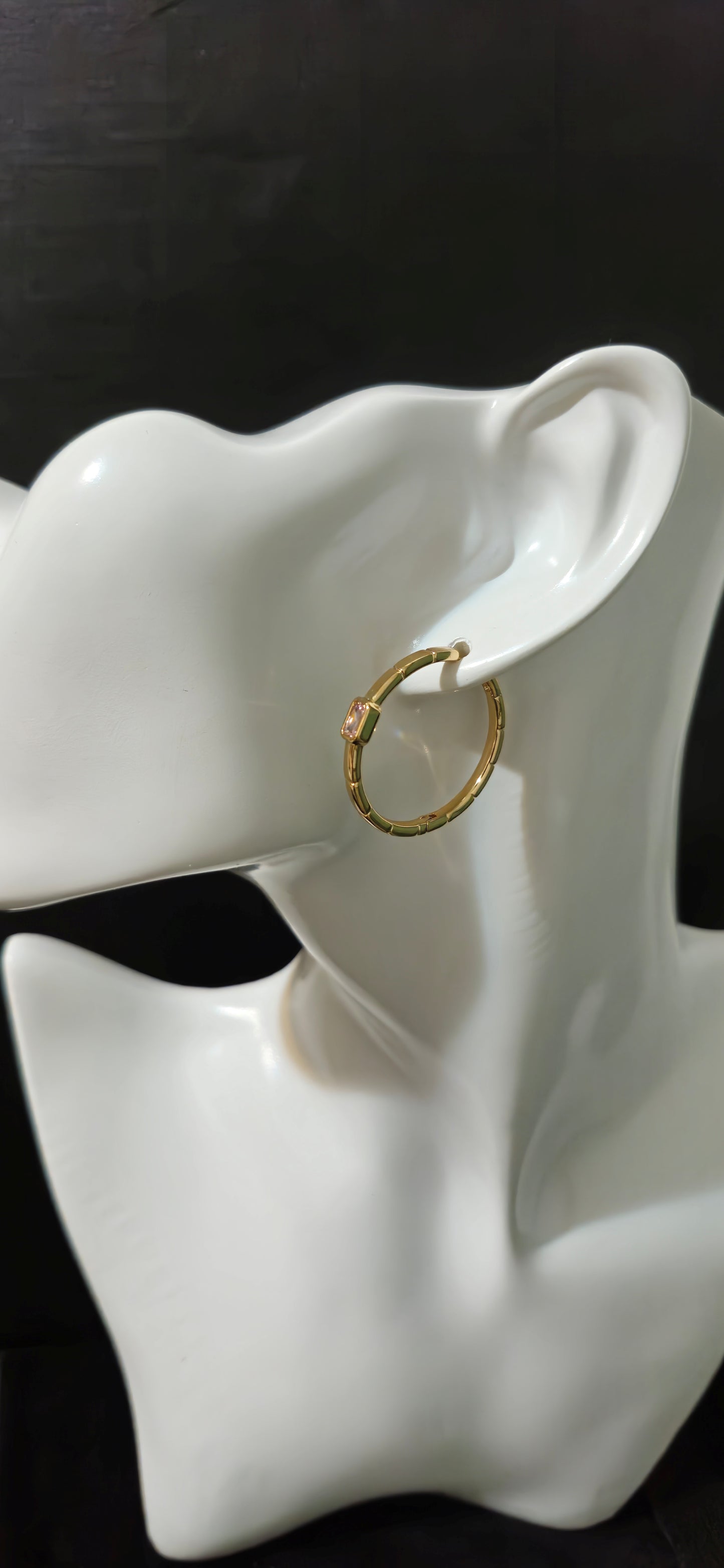 Aretes aro oro rosa y circonia rosada