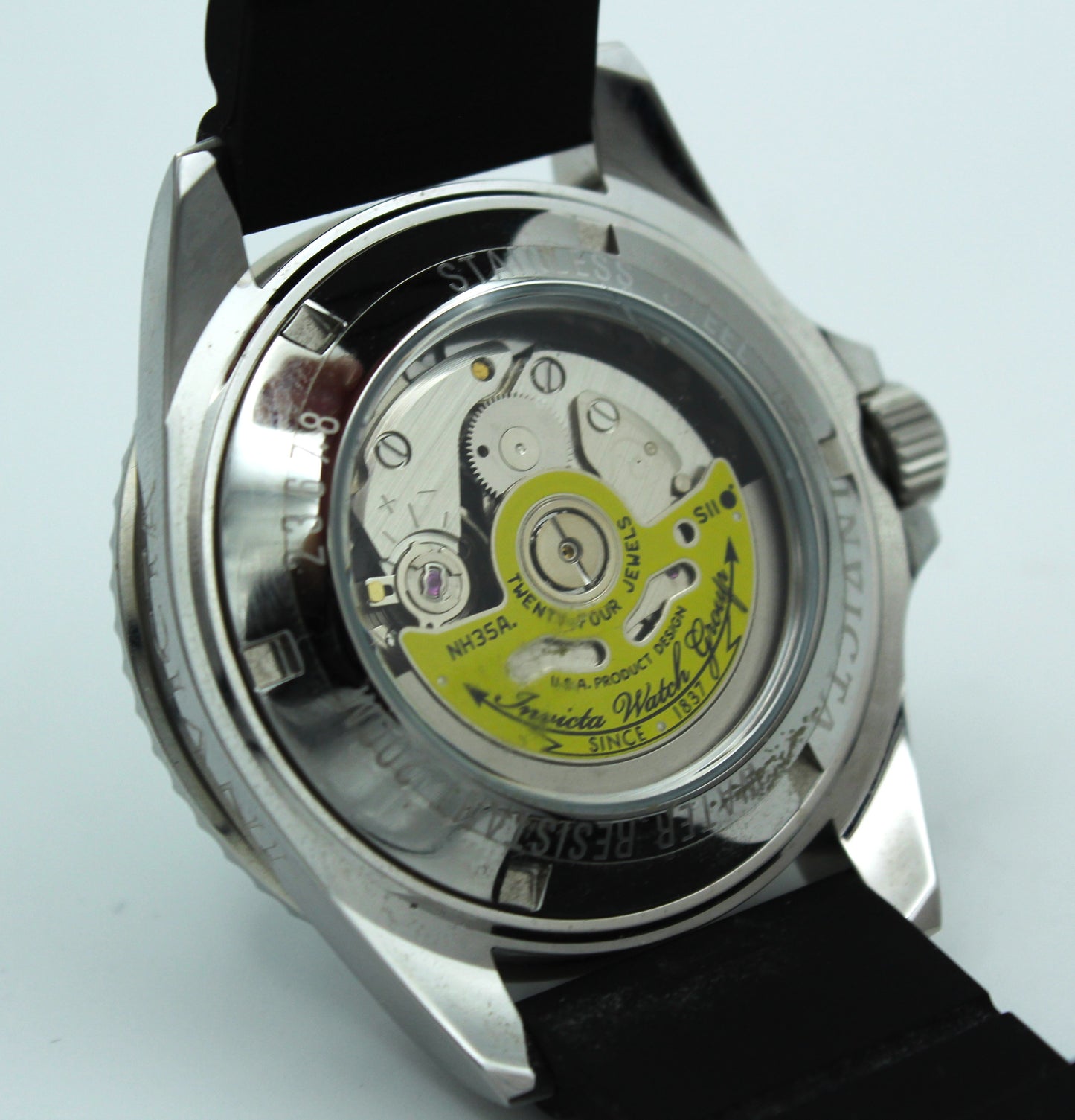 Invicta 23678 – Diver Automático 200 m Clásico