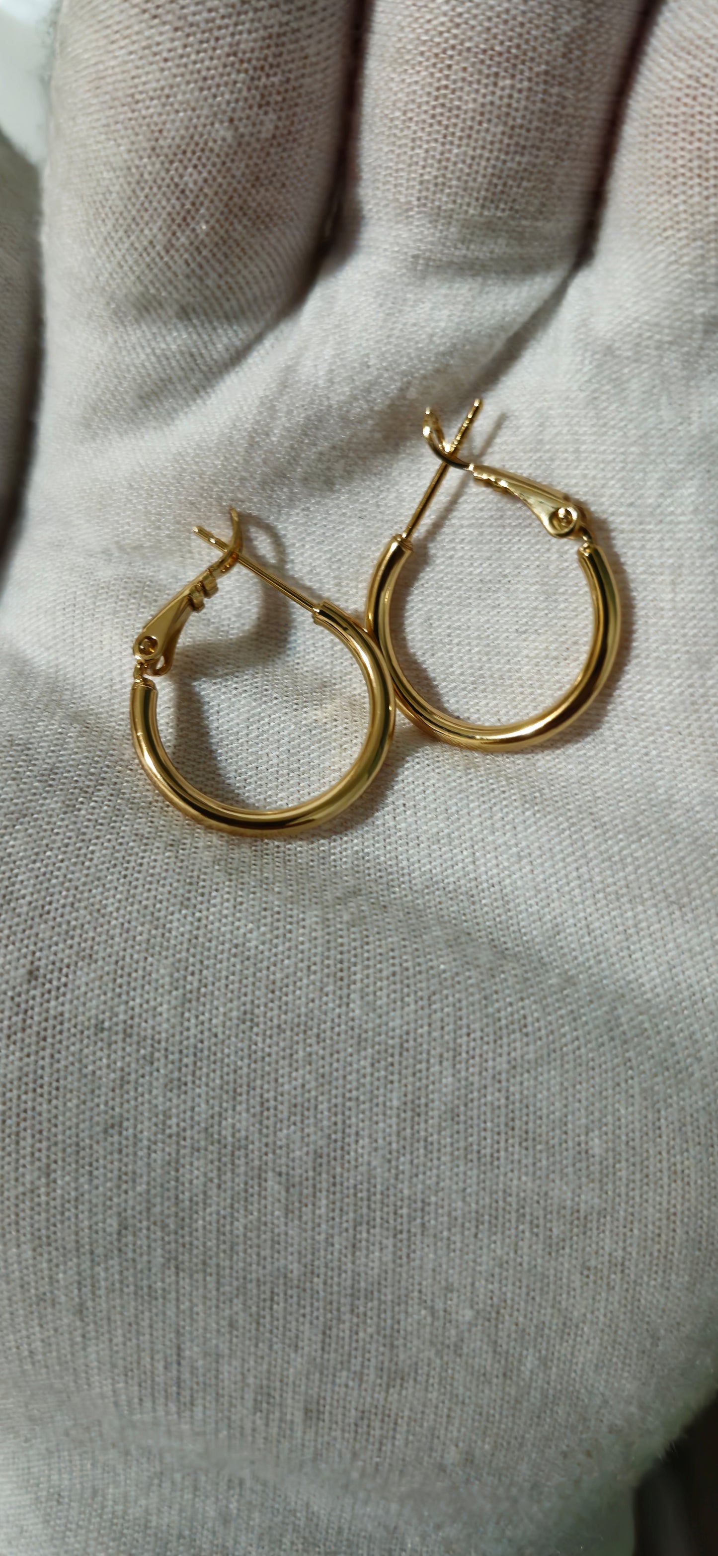 Aretes de aro con baño de oro rosa