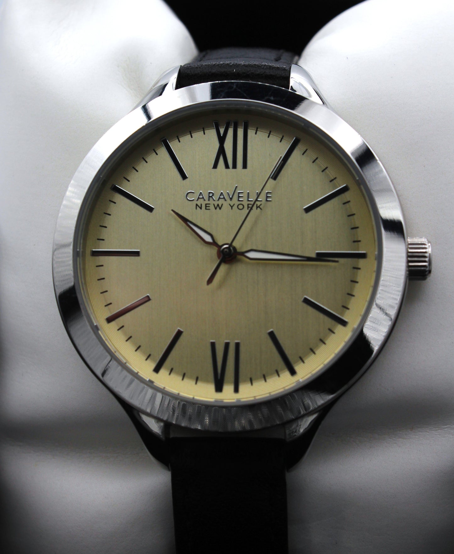 Caravelle by Bulova 43L164 – Reloj femenino de vestir (nuevo de exhibicion).