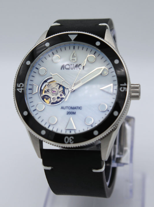 Aquacy Cave Diver – Diver Automático Open Heart