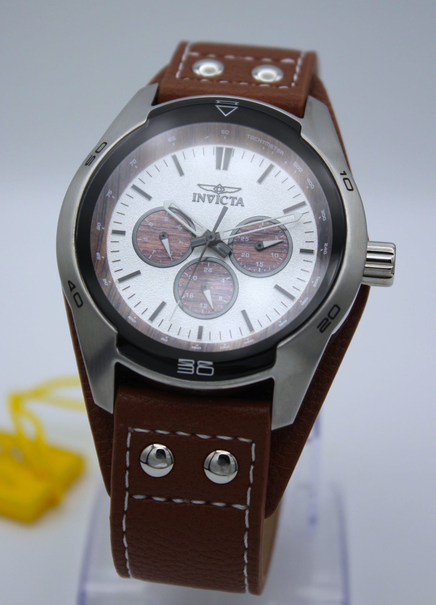 Invicta Specialty 44837 - Dial “Wood-Print”