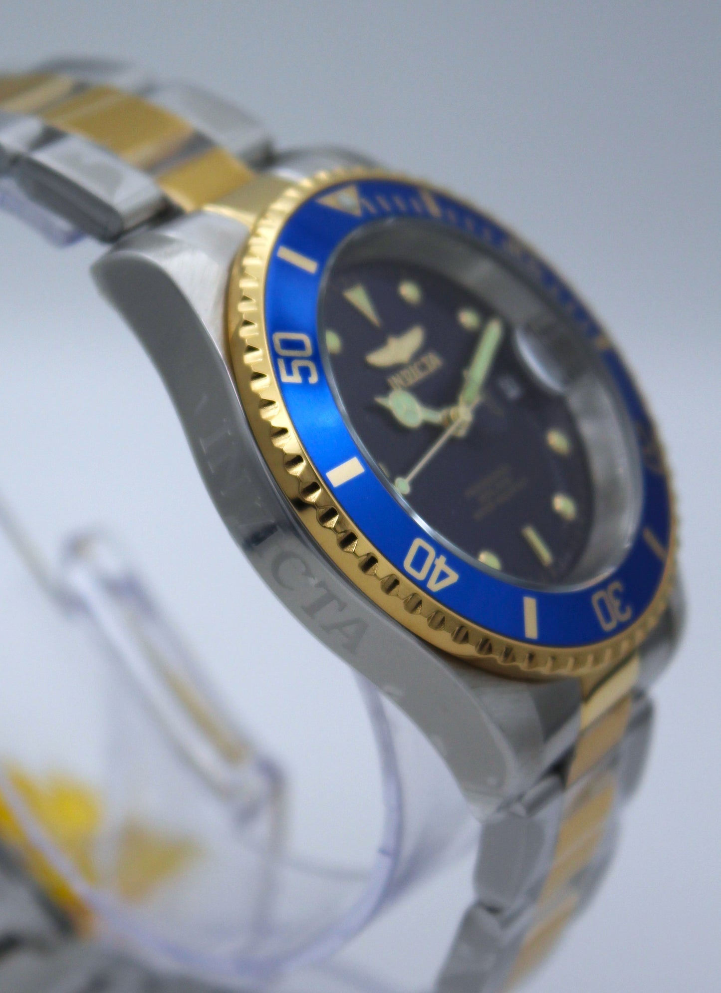 Invicta Pro Diver 26972 - Clasico diver bicolor