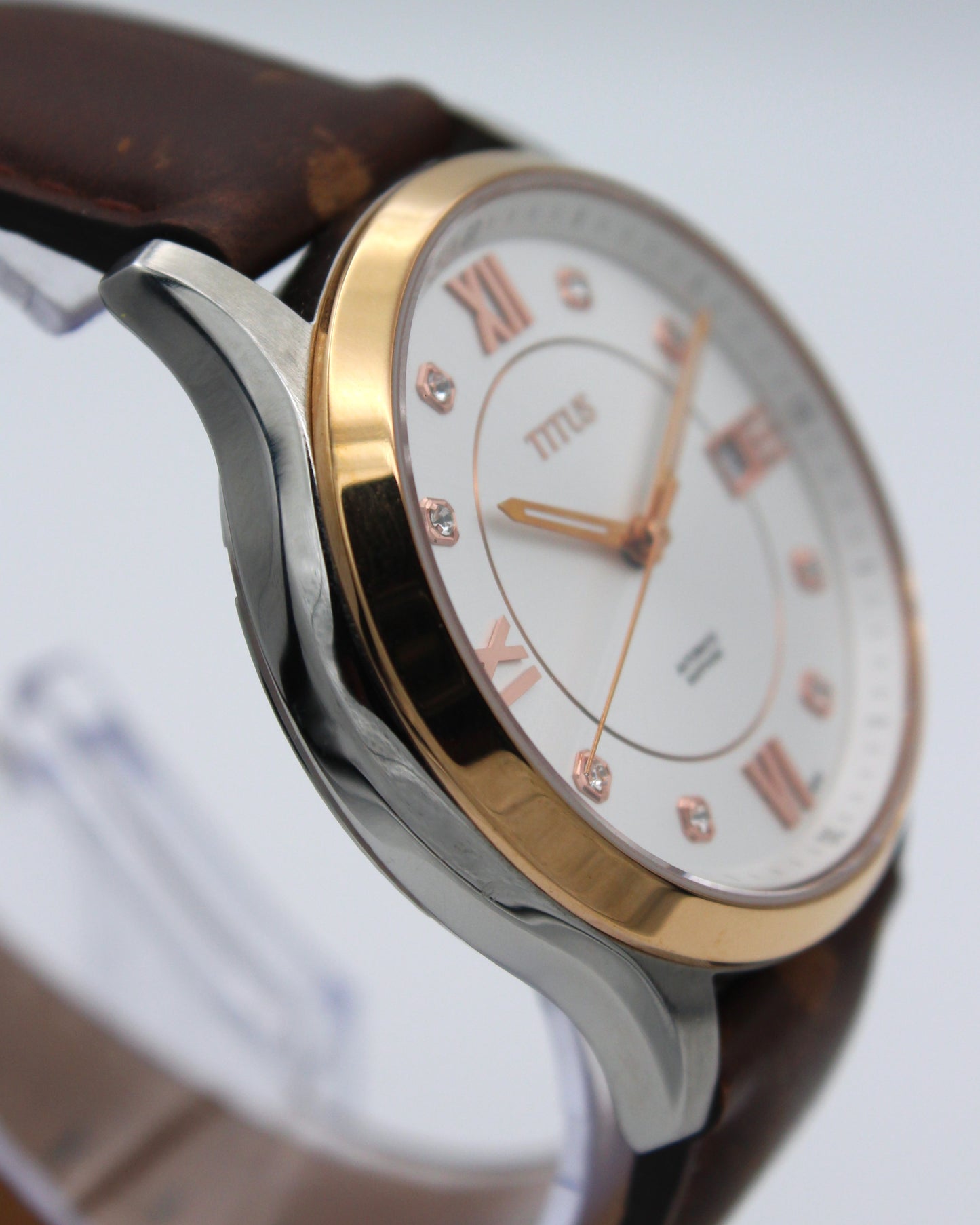 Solvil et Titus 06-2818 – Automático elegante bicolor