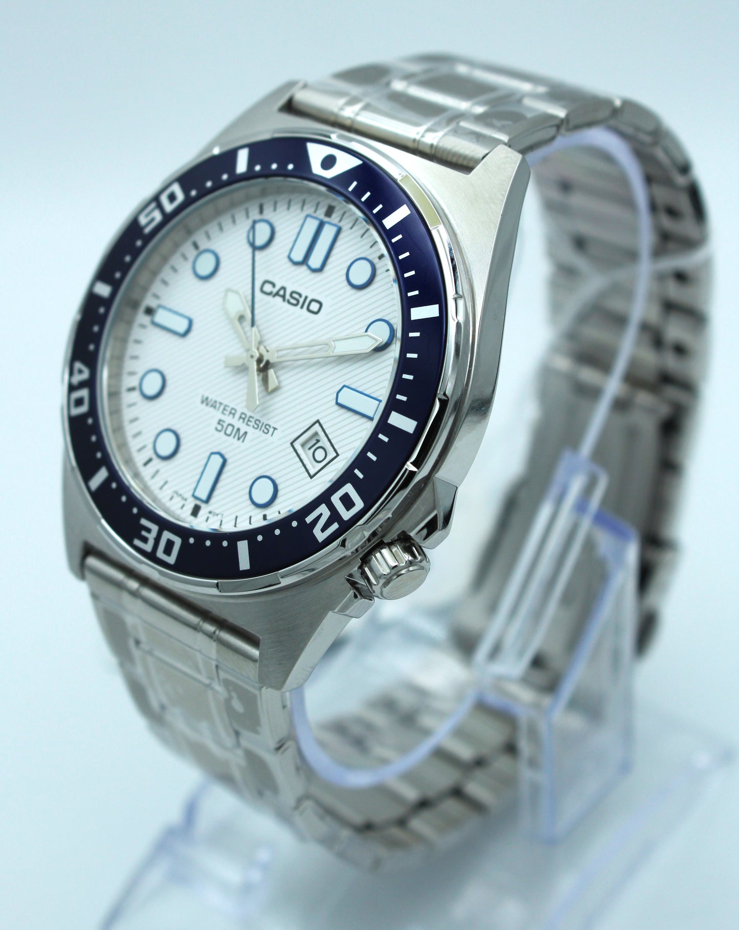 Casio MTD-135D-7AV – Deportivo estilo diver
