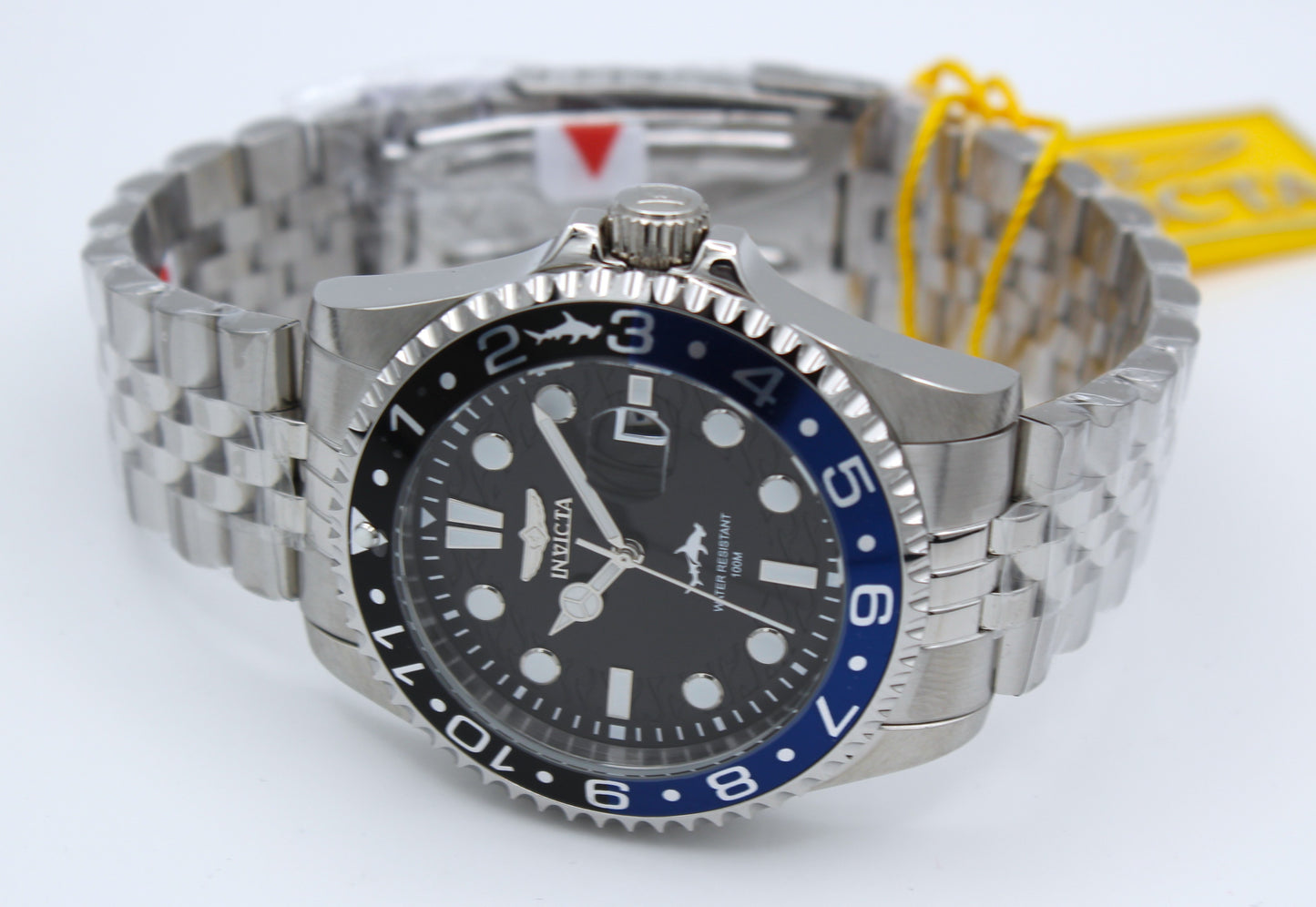 Invicta Pro Diver 30620 – Diver estilo Batman