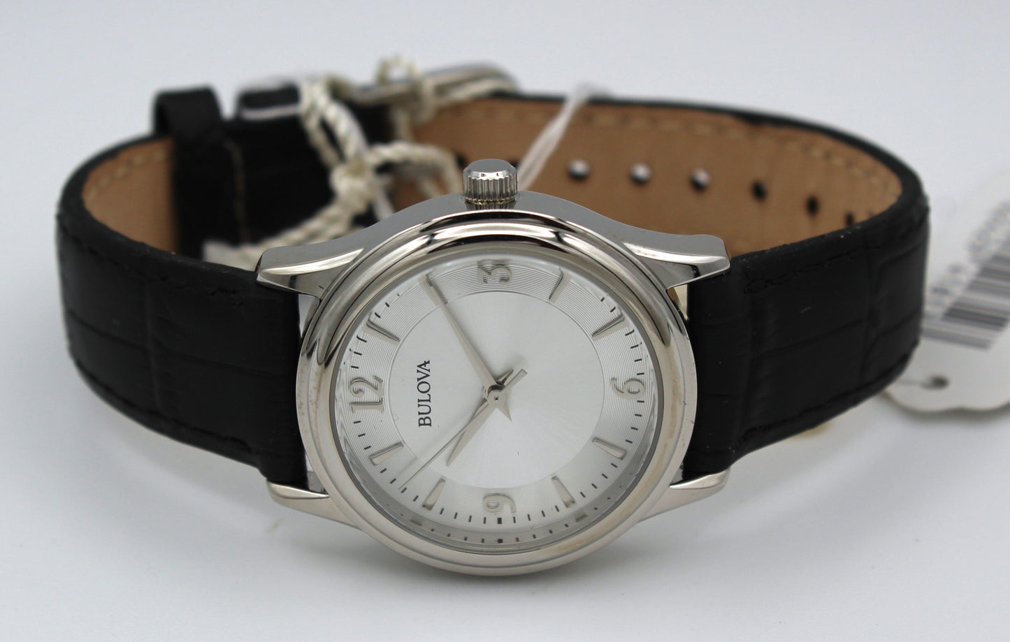 Bulova 96T58 – Elegante reloj clásico femenino